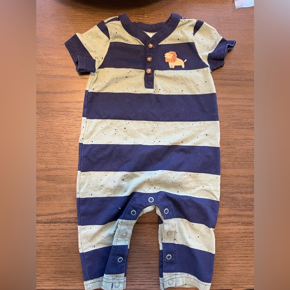 Dinosaur & Lion Snap Leg Romper, Child of Mine - Carter’s - Picture 3 of 6